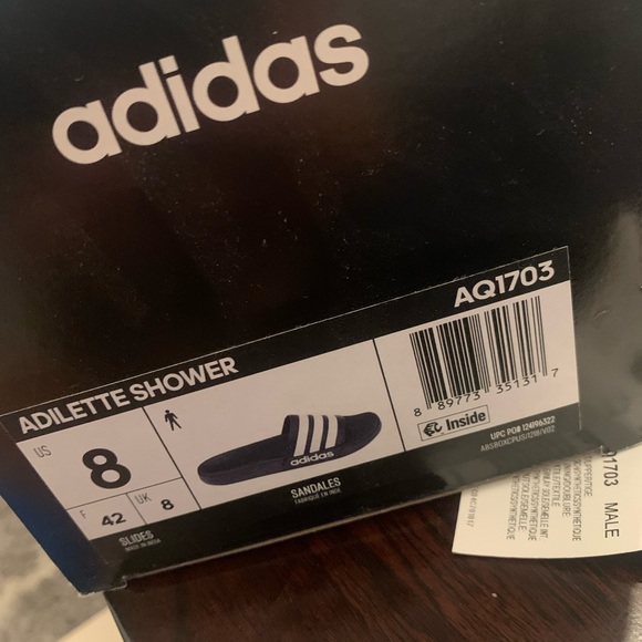 Men’s Size 8 Adidas Slides - Picture 4 of 4